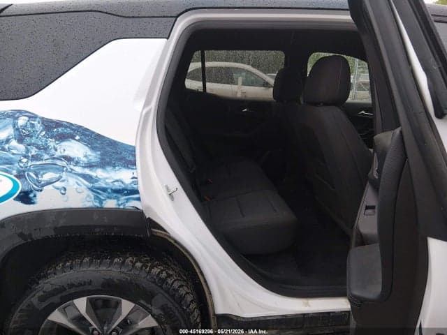 2025 CHEVROLET EQUINOX AWD LT 8