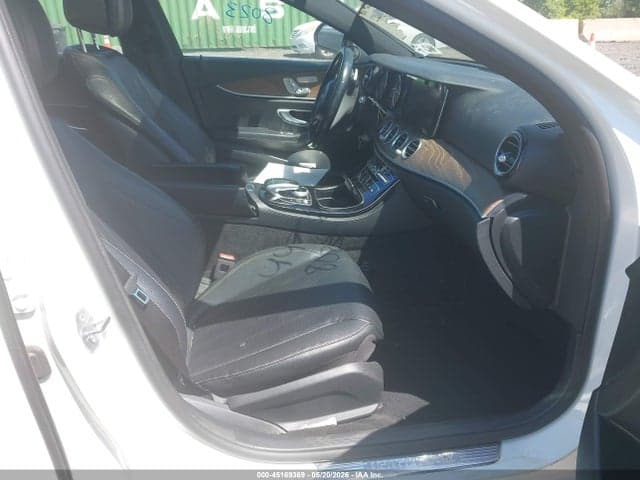 2017 MERCEDES-BENZ E 300 4MATIC 5