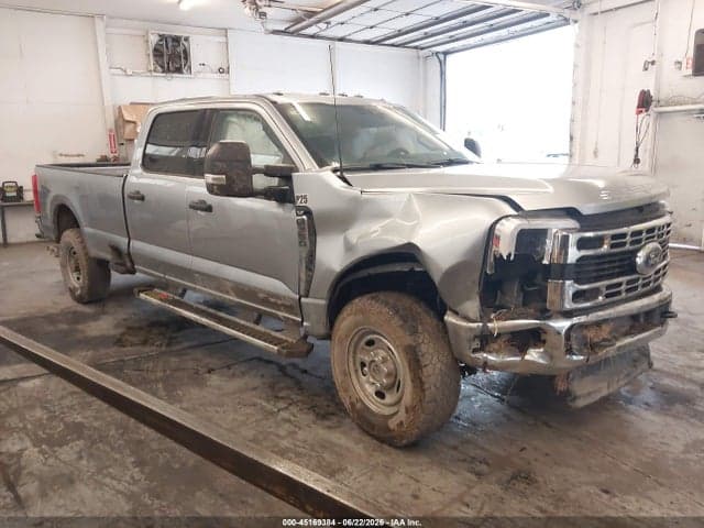2024 FORD F-350 XLT 1