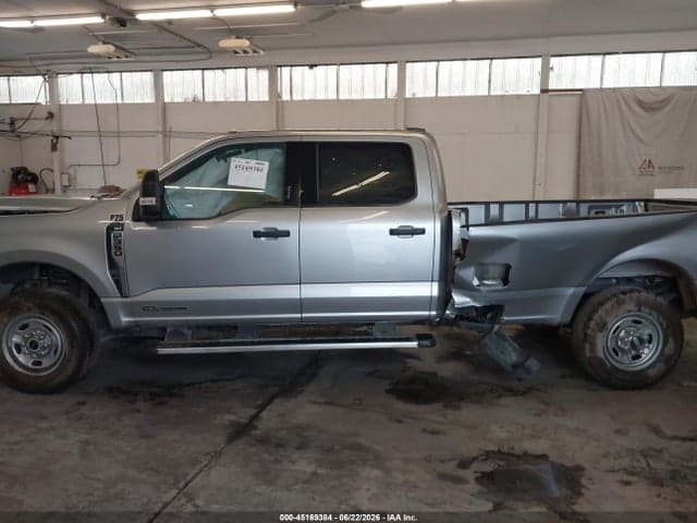 2024 FORD F-350 XLT 14