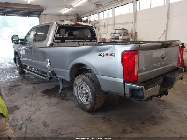 2024 FORD F-350 XLT 3