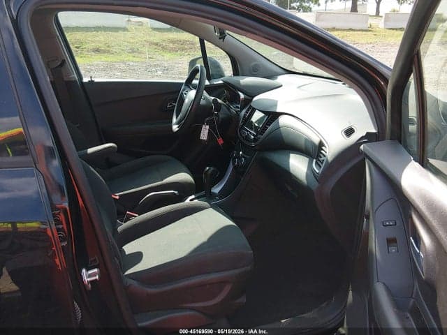 2019 CHEVROLET TRAX LS 5