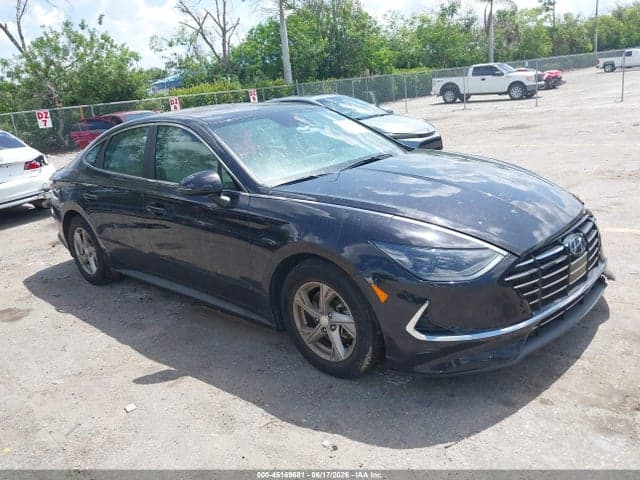 2023 HYUNDAI SONATA SE