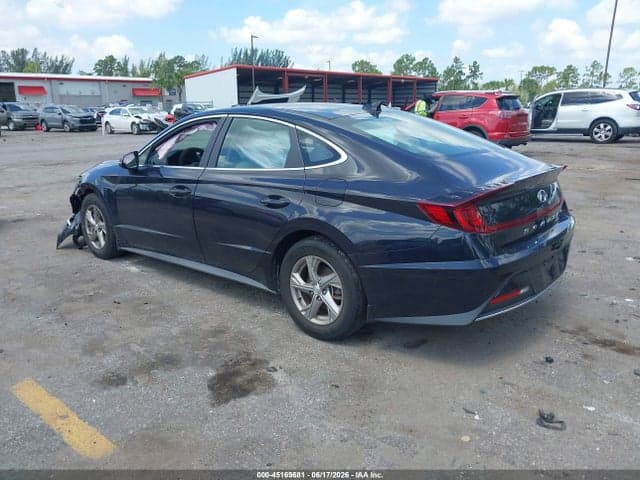 2023 HYUNDAI SONATA SE 3