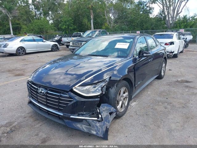 2023 HYUNDAI SONATA SE 6