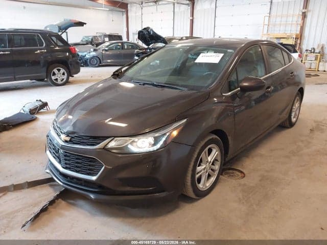 2017 CHEVROLET CRUZE LT AUTO 2