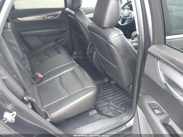 2017 CADILLAC XT5 PREMIUM LUXURY 8