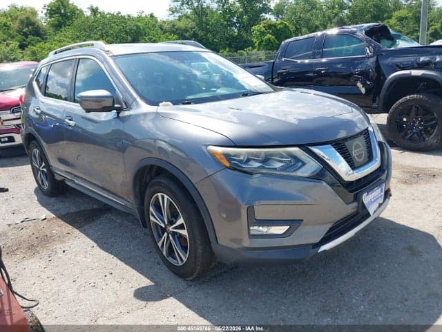 2017 NISSAN ROGUE SL