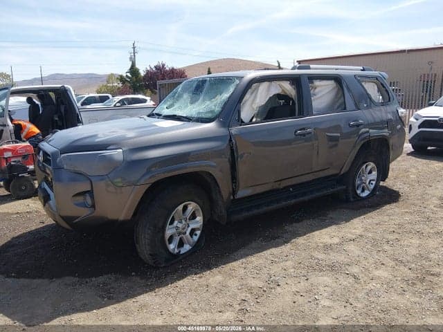 2020 TOYOTA 4RUNNER SR5 2