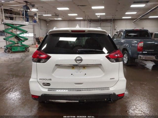 2017 NISSAN ROGUE S 16