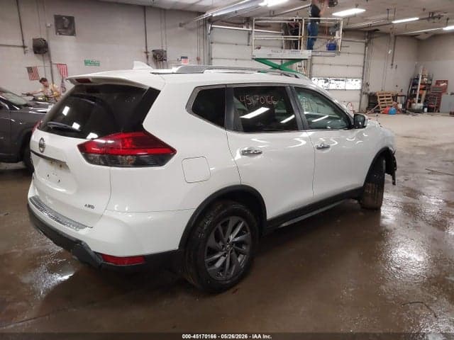2017 NISSAN ROGUE S 4