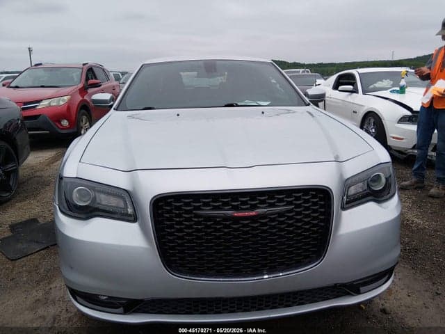 2021 CHRYSLER 300 300S 12