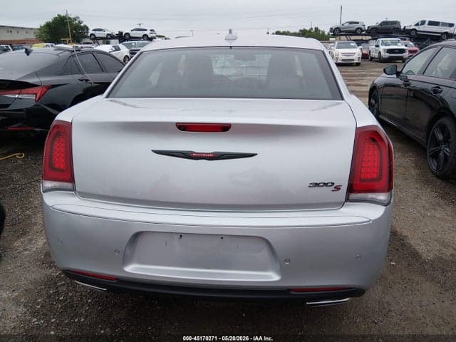 2021 CHRYSLER 300 300S 16