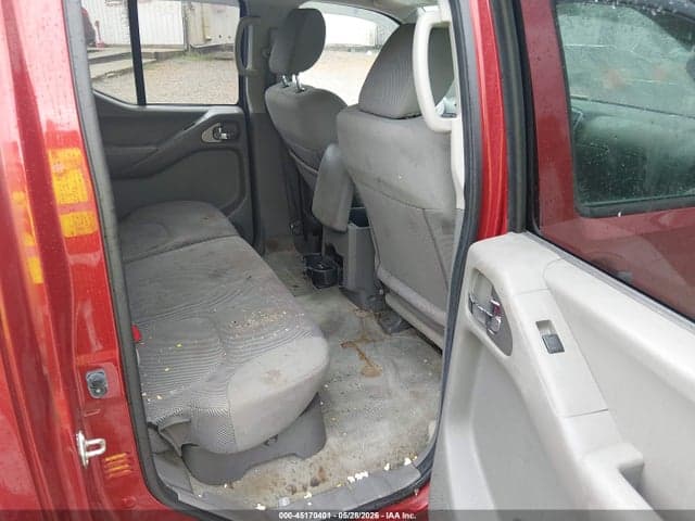 2017 NISSAN FRONTIER SV 8