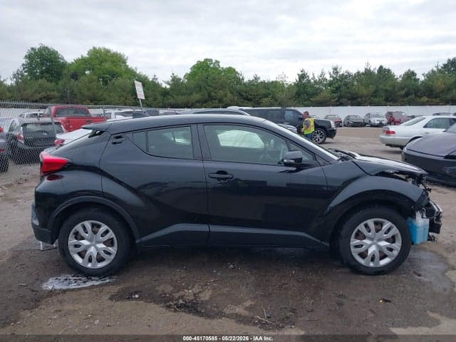 2021 TOYOTA C-HR LE 14