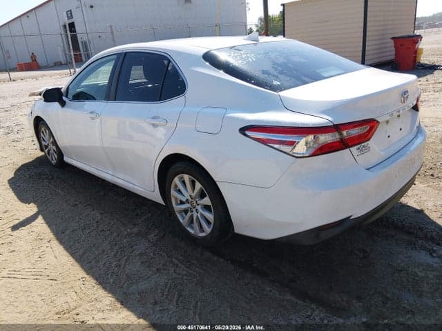 2020 TOYOTA CAMRY LE 3