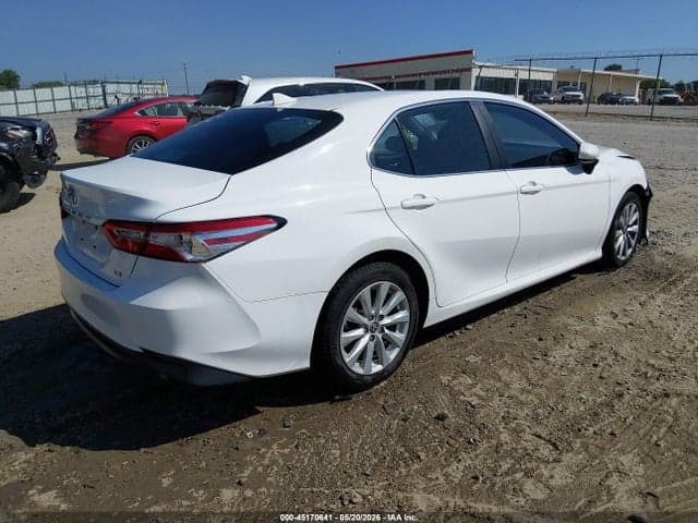 2020 TOYOTA CAMRY LE 4