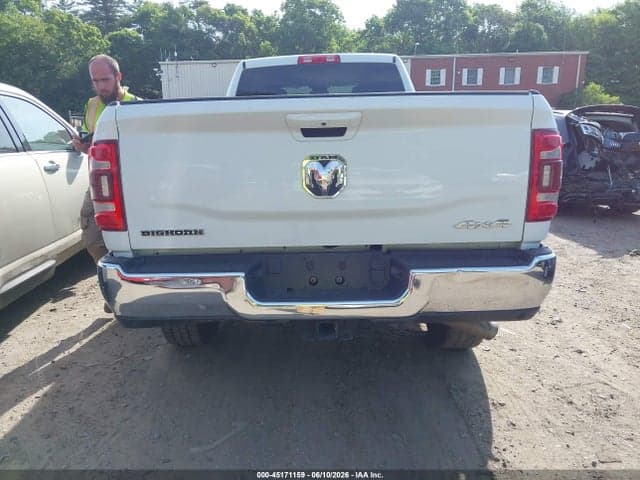 2022 RAM 2500 BIG HORN 4X4 8' BOX 15