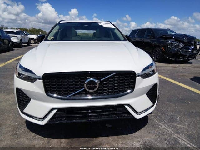 2024 VOLVO XC60 B5 CORE DARK THEME 12