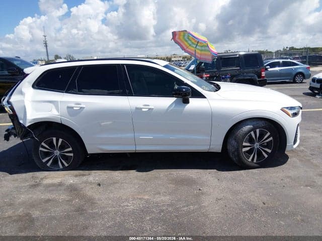 2024 VOLVO XC60 B5 CORE DARK THEME 13