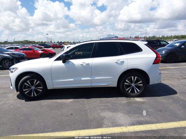 2024 VOLVO XC60 B5 CORE DARK THEME 14