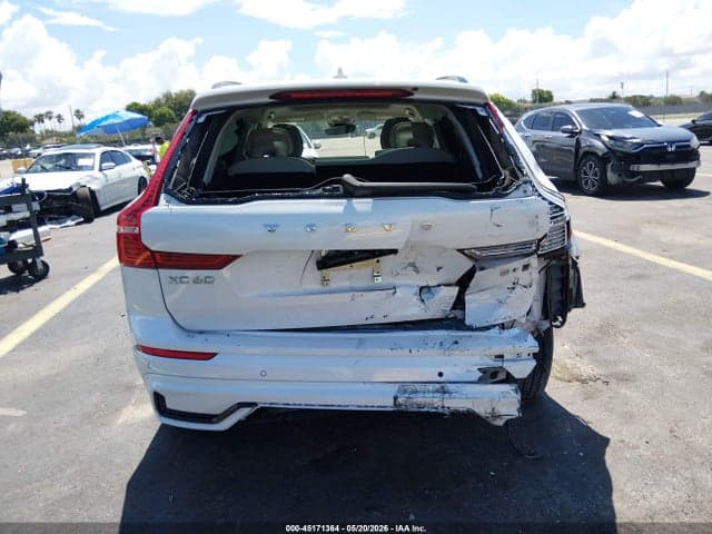 2024 VOLVO XC60 B5 CORE DARK THEME 16