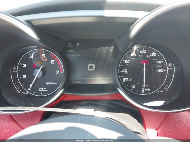 2017 ALFA ROMEO GIULIA TI RWD 7