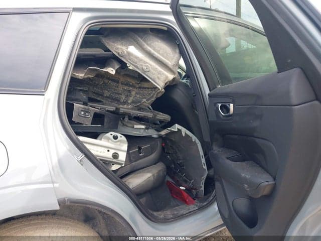 2024 VOLVO XC60 B5 PLUS DARK THEME 8