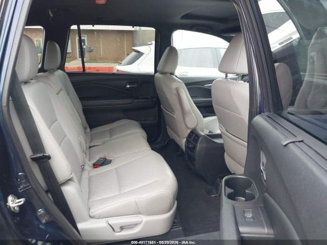 2019 HONDA PASSPORT EX-L 8