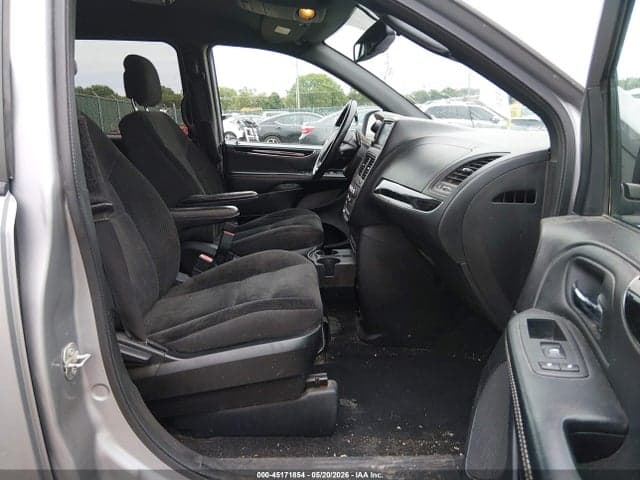 2018 DODGE GRAND CARAVAN SE PLUS 5