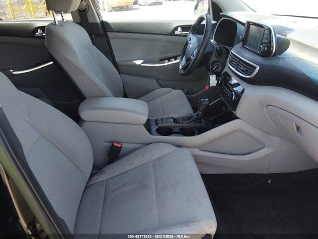 2021 HYUNDAI TUCSON SE 5