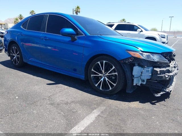 2020 TOYOTA CAMRY SE - 1