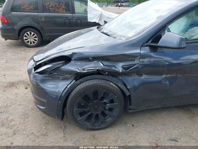 2022 TESLA MODEL Y LONG RANGE DUAL MOTOR ALL-WHEEL DRIVE 6
