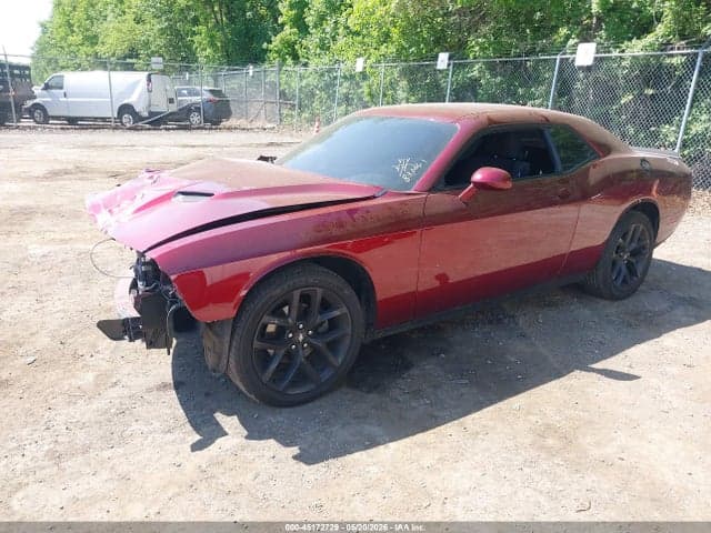 2020 DODGE CHALLENGER SXT 2
