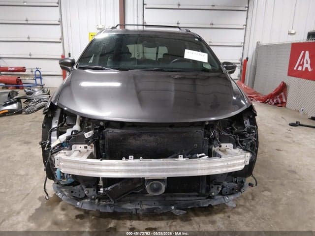 2018 CHRYSLER PACIFICA LIMITED 13