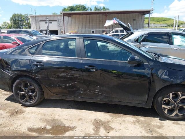 2019 KIA FORTE LXS 14