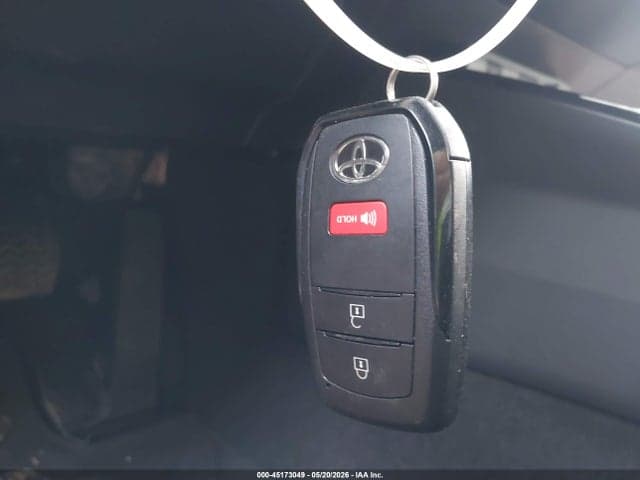 2026 TOYOTA PRIUS PLUG-IN HYBRID SE 11