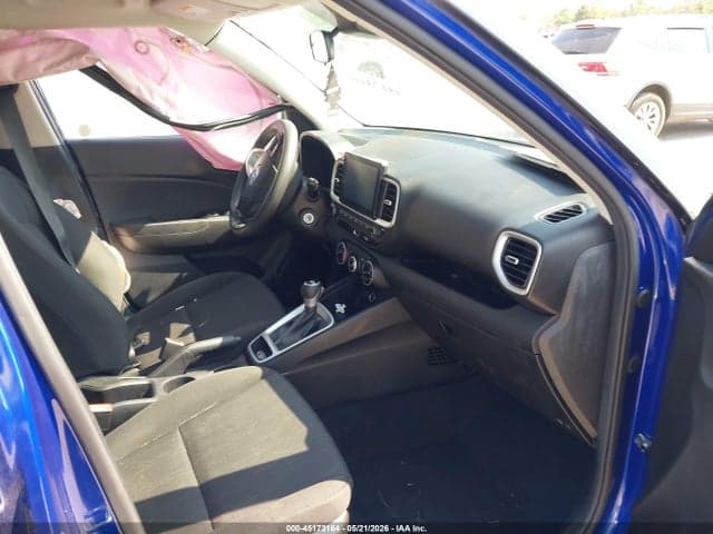 2021 HYUNDAI VENUE SE 5