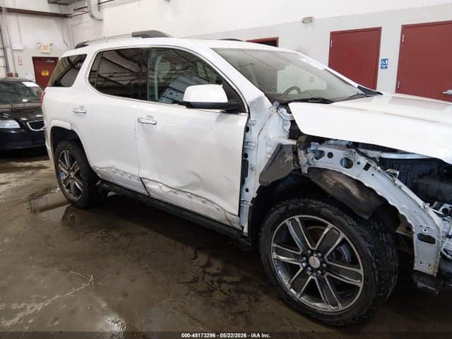 2017 GMC ACADIA DENALI 18