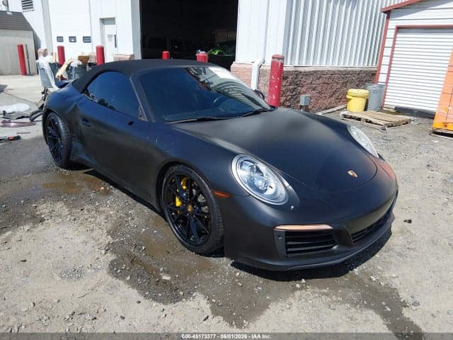 2017 PORSCHE 911 1