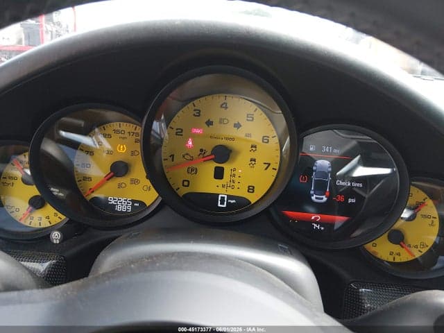 2017 PORSCHE 911 7