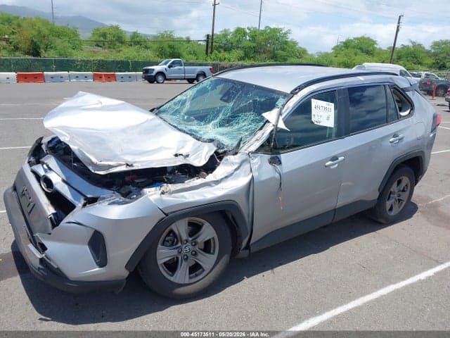 2024 TOYOTA RAV4 XLE 16