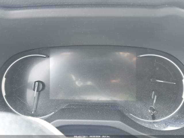 2024 TOYOTA RAV4 XLE 7