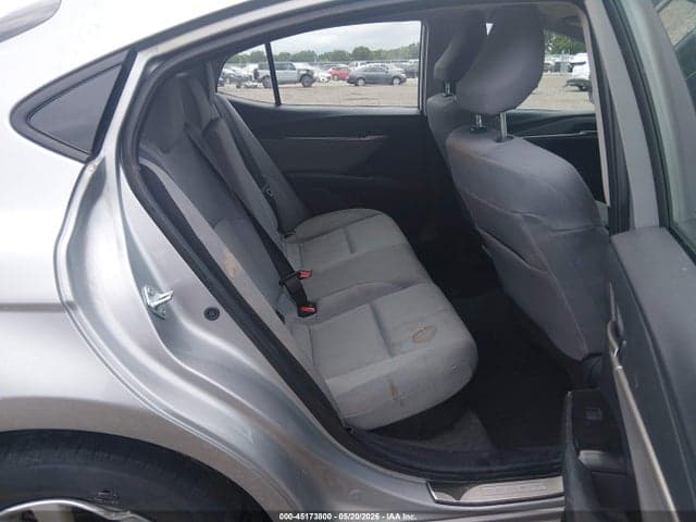 2025 TOYOTA CAMRY LE 8