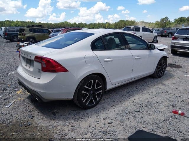 2017 VOLVO S60 T5 DYNAMIC 4