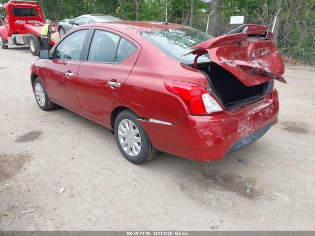 2017 NISSAN VERSA 1.6 SV 3