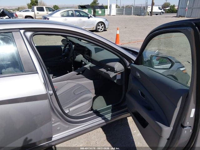 2024 HYUNDAI ELANTRA HYBRID BLUE 5