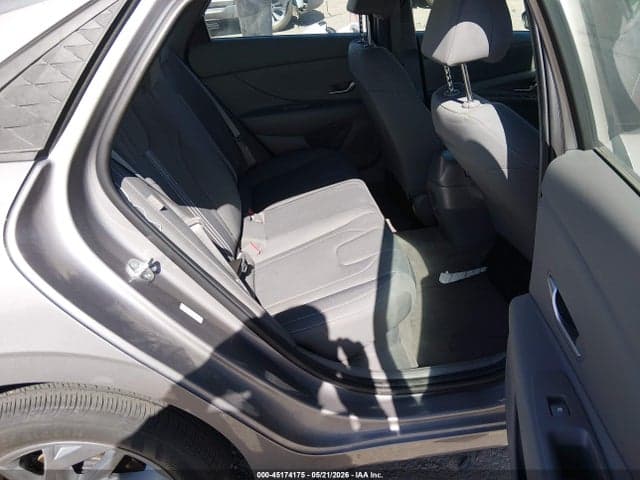 2024 HYUNDAI ELANTRA HYBRID BLUE 8