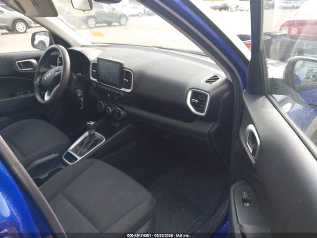 2021 HYUNDAI VENUE SE 5