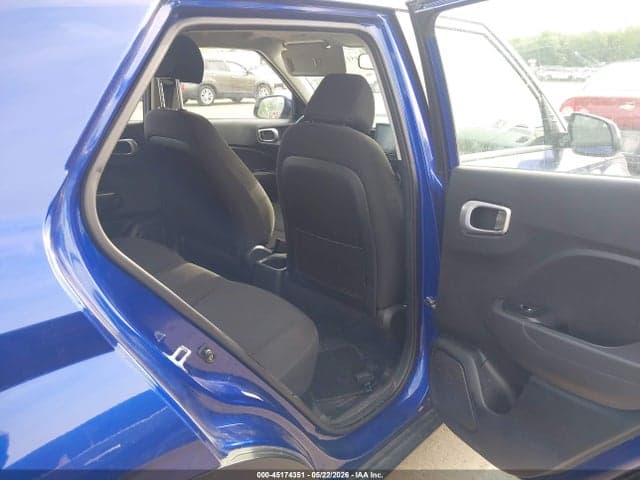 2021 HYUNDAI VENUE SE 8